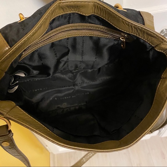 Great condition Real Cow leather bag. - Picture 4 of 4